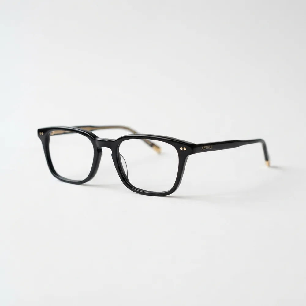 Çarşı Optik gözlük modeli